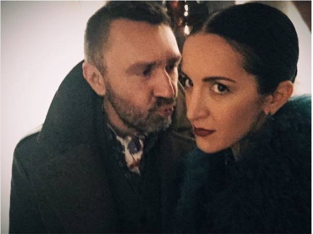 Сергей Шнуров тратит на супругу огромные суммы денег