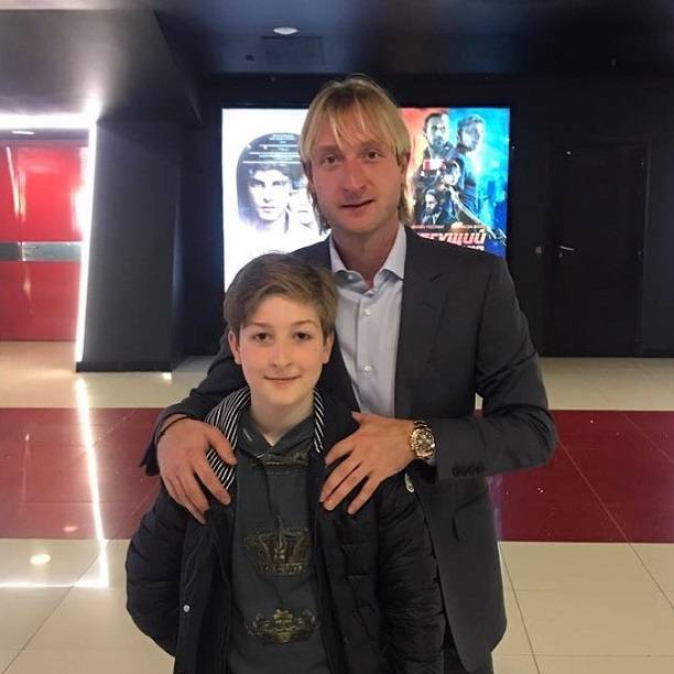 Евгений Плющенко встретился с сыном от первого брака