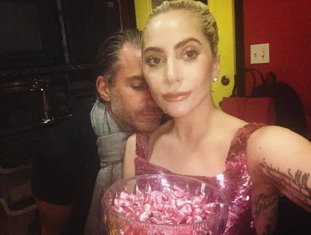 Леди Гага впервые опубликовала снимок с новым избранником