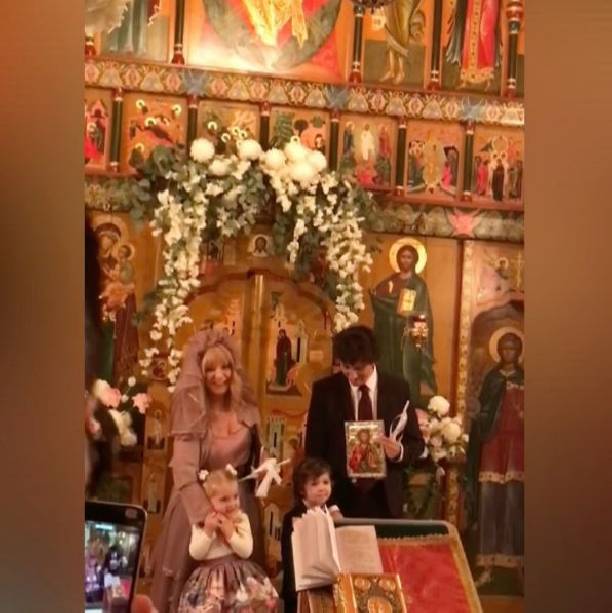 Алла Пугачева и Максим Галкин провели обряд венчания