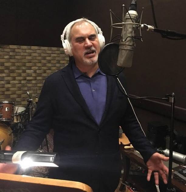 Валерий Меладзе запрещает петь у себя дома