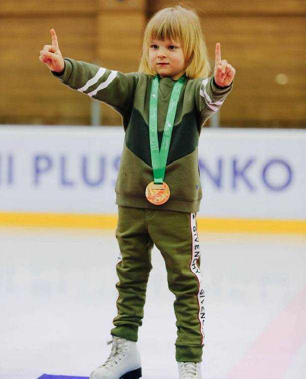 Евгений Плющенко встал на защиту своего сына