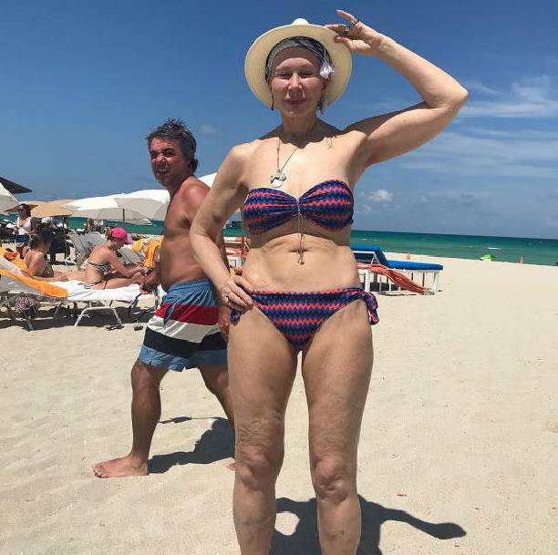 71-летняя Татьяна Васильева показала свою фигуру в купальнике