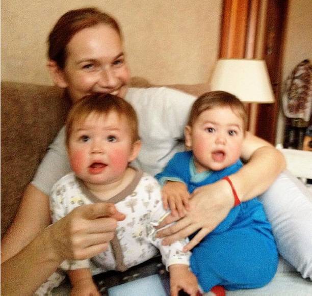 Таша Строгая впервые опубликовала фото сыновей