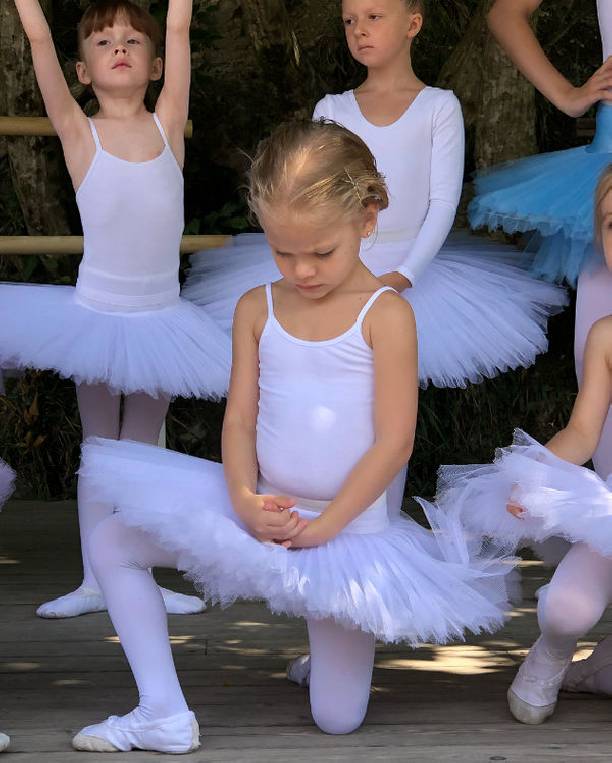 Дочь Тимати подверглась жесткой критике за неудачи в балете