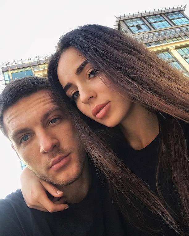 Бывший муж Кати Колисниченко представил свою девушку, не дождавшись развода