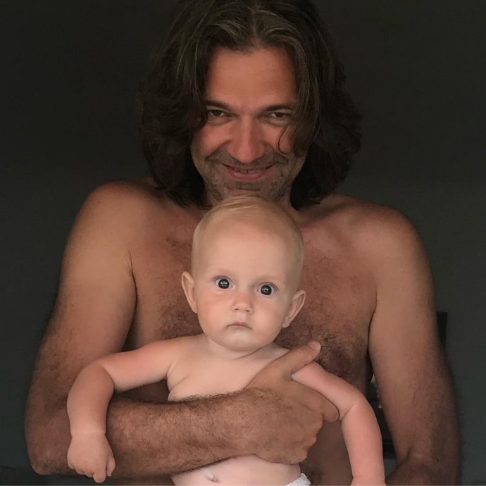 В честь двойного дня рождения Дмитрий Маликов опубликовал редкий снимок с сыном
