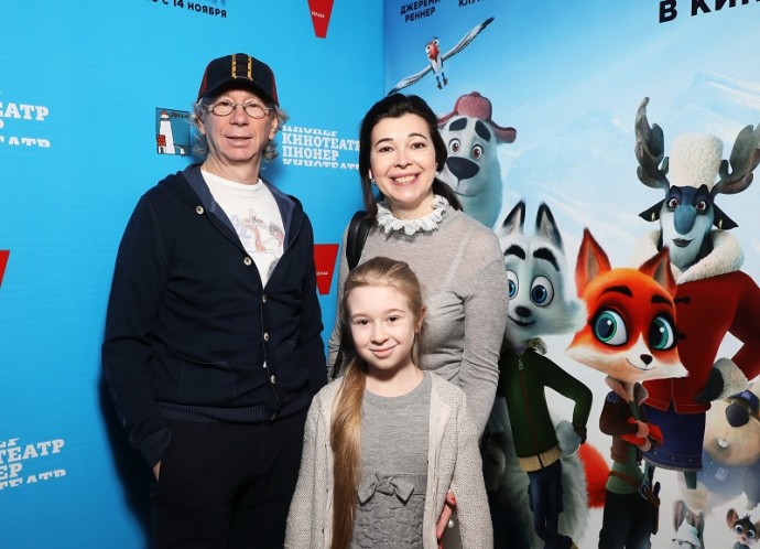 Ella Original пообщалась с детьми и их звёздными родителями на премьере мультфильма "Стражи Арктики"