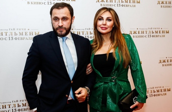 Наталья Бочкарева пришла на светское мероприятие с новым  мужем