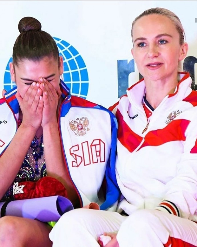 Чемпионка мира по гимнастике Александра Солдатова попыталась покончить с собой