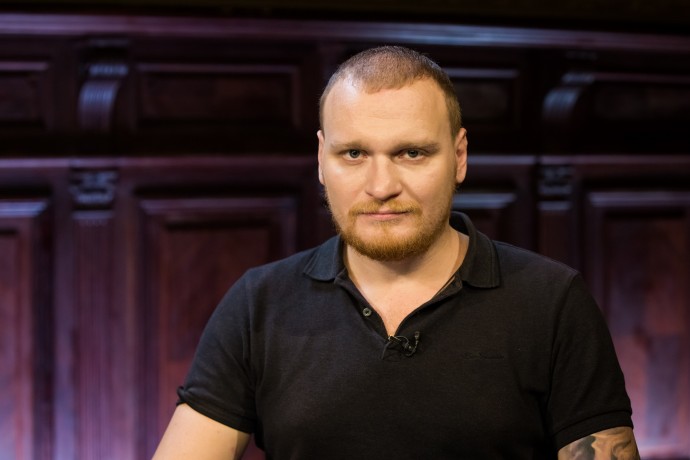 "Клевета!": Сергей Сафронов высказался об обвинениях во взяточничестве на шоу "Битва экстрасенсов"