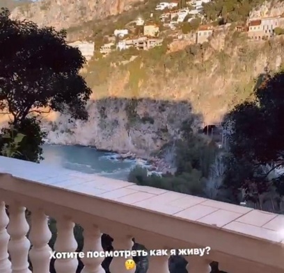 Виктория Боня показала квартиру со спуском к морю в Монако