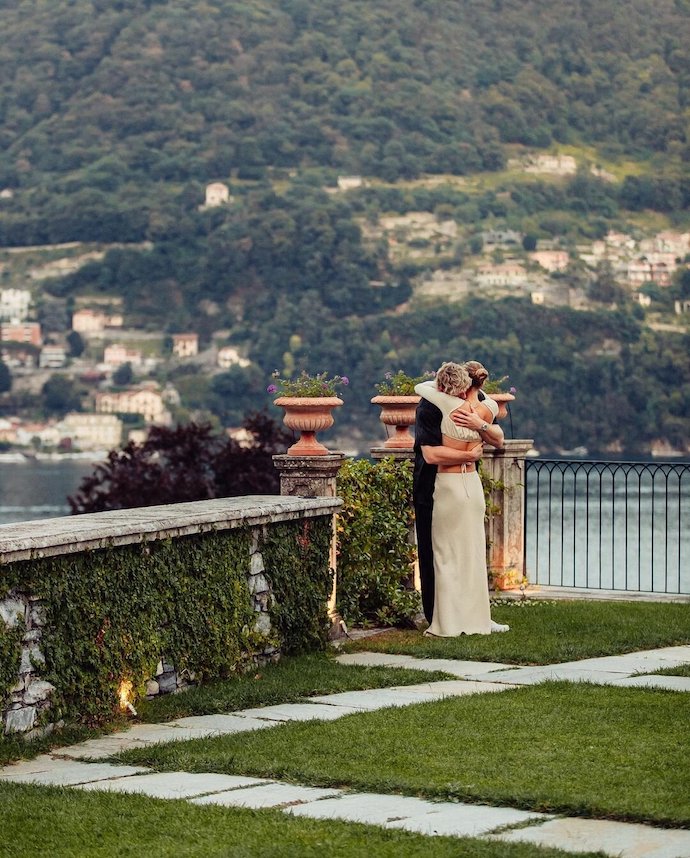 Экс-подружка Леонардо ДиКаприо Нина Агдал выходит замуж. Топ откровенных фото модели для мужских журналов и из личных архивов