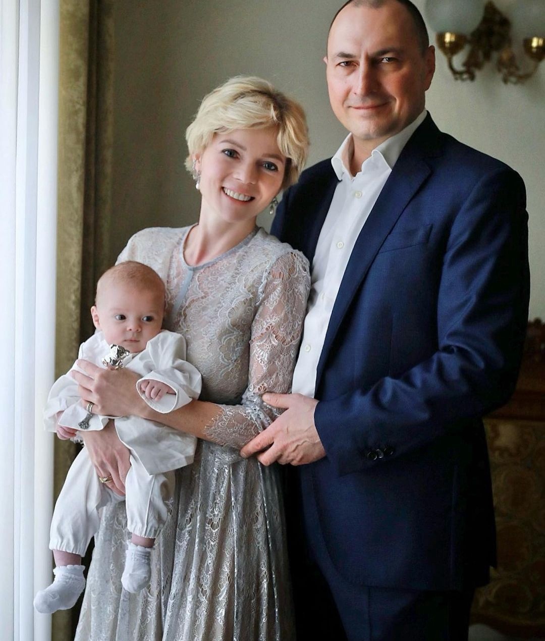 Ожидая второго малыша, жена экс-мужа Волочковой снялась в нижнем белье