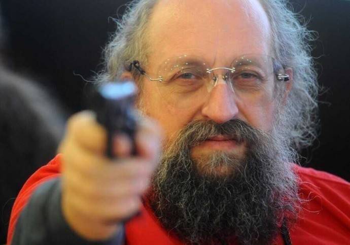 68-летний девственник Анатолий Вассерман высказался о нашумевших скандалах о сексуальных домогательствах 68-летний девственник Анатолий Вассерман высказался о нашумевших скандалах о сексуальных домогательствах