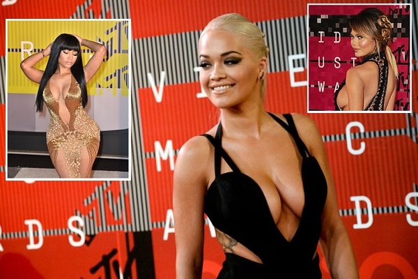 Ники Минаж, Крисси Тейген и Рита Ора отказались от нижнего белья на церемонии MTV Video Music Awards 2015