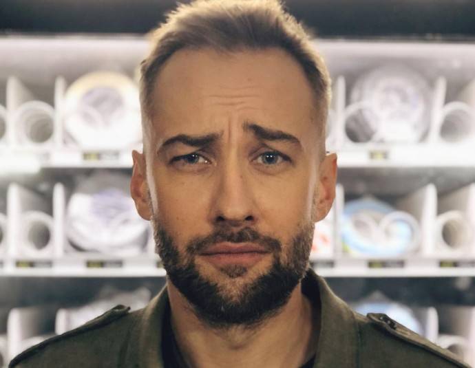 Дмитрий Шепелев потратил на роды своей жены почти миллион рублей Дмитрий Шепелев потратил на роды своей жены почти миллион рублей