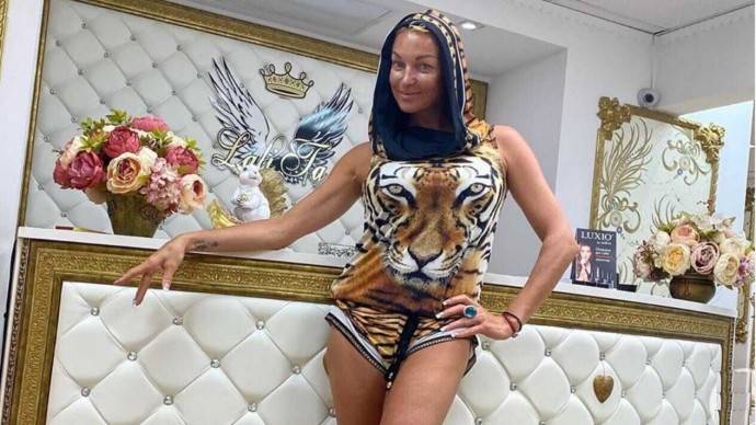 Анастасия Волочкова похвасталась, что купила нового кота за 500 тысяч рублей, но, кажется, её надурили