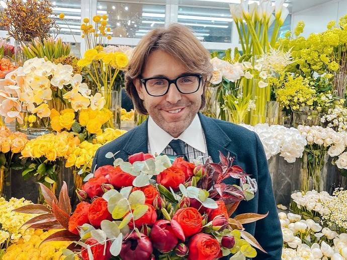Андрей Малахов решил всем доказать, что он не гей Андрей Малахов решил всем доказать, что он не гей