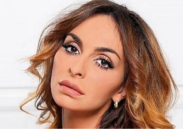Екатерина Варнава очаровала всю съемочную группу шоу "Орел и Решка" Екатерина Варнава очаровала всю съемочную группу шоу "Орел и Решка"