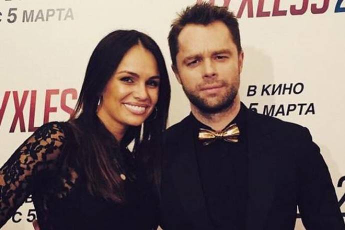 "Она боится": экс-супруга Виталия Гогунского вспомнила, как он избил ее на глазах у дочери "Она боится": экс-супруга Виталия Гогунского вспомнила, как он избил ее на глазах у дочери