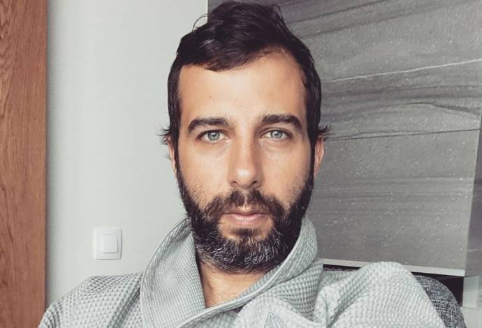 Иван Ургант лаконично поздравил свою падчерицу с юбилеем Иван Ургант лаконично поздравил свою падчерицу с юбилеем