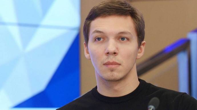 «Ближайшие четыре дня - самые опасные»: девушка жестоко избитого фигуриста Дмитрия Соловьёва рассказала о его текущем состоянии