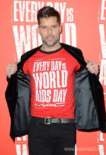 Рикки Мартин отпраздновал «Всемирный день борьбы со СПИДом» 