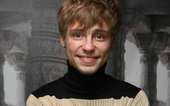 Агент Александра Головина высказалась об обвинении актёра в домогательстве Агент Александра Головина высказалась об обвинении актёра в домогательстве