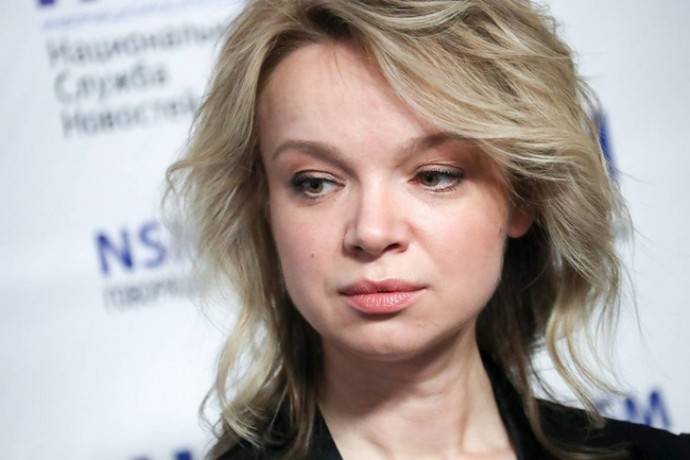 Тамара Сёмина заявила, что Виталина Цымбалюк-Романовская хотела свести Армена Джигарханяна в могилу