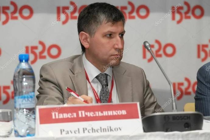 Мёртвый миллионер: тело директора по коммуникациям дочерней компании РЖД Павла Пчельникова обнаружено на балконе Мёртвый миллионер: тело директора по коммуникациям дочерней компании РЖД Павла Пчельникова обнаружено на балконе