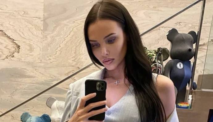 Анастасия Решетова нашла способ аккуратно "подкольнуть" маму Тимати Симону Анастасия Решетова нашла способ аккуратно "подкольнуть" маму Тимати Симону