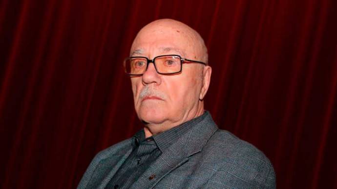 Леонида Куравлева выписали из больницы, но не домой и не в пансионат Леонида Куравлева выписали из больницы, но не домой и не в пансионат