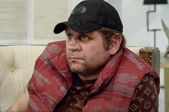 Боец Александр Емельяненко снова женился Боец Александр Емельяненко снова женился