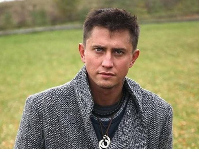 Павел Прилучный и Мирослава Карпович переехали в четырехэтажный особняк Павел Прилучный и Мирослава Карпович переехали в четырехэтажный особняк