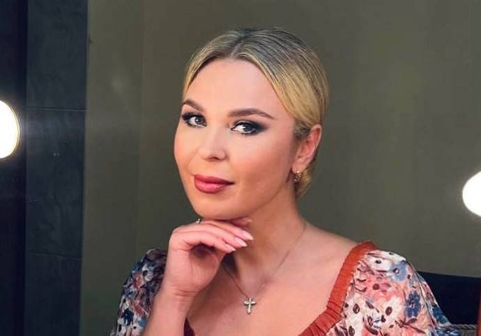 Пелагея без макияжа попала во время отдыха на видео. ТОП горячих фото Пелагеи Пелагея без макияжа попала во время отдыха на видео. ТОП горячих фото Пелагеи