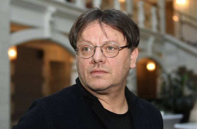 Валерий Тодоровский впервые вышел на связь после смерти Евгении Брик