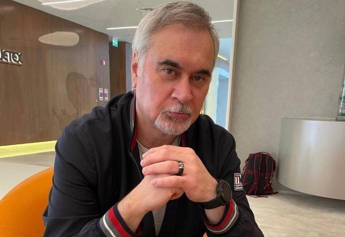 Как Валерий Меладзе прокомментировал обвинения Ани Лорак в адрес его брата
Как Валерий Меладзе прокомментировал обвинения Ани Лорак в адрес его брата