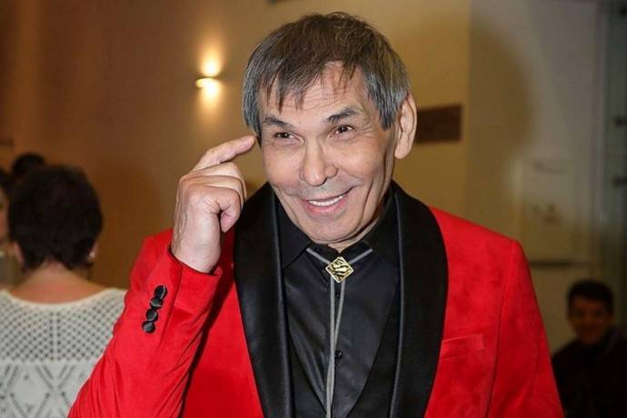 "Невменько на всю жизнь": Бари Алибасов-младший рассказал о состоянии своего отца
"Невменько на всю жизнь": Бари Алибасов-младший рассказал о состоянии своего отца
