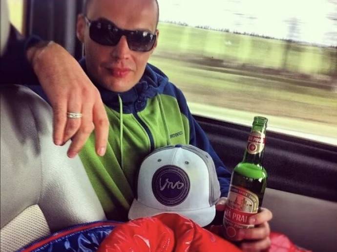 «Если не пить пару-тройку дней»: Гуф рассказал про свои психические припадки «Если не пить пару-тройку дней»: Гуф рассказал про свои психические припадки