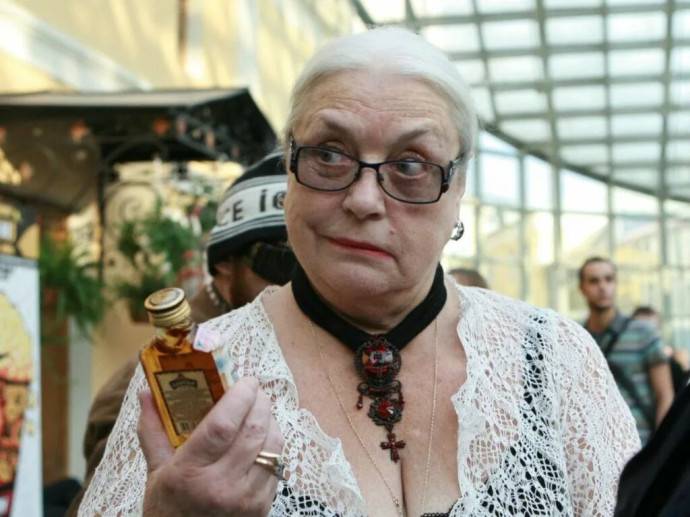 Лидия Федосеева-Шукшина экстренно госпитализирована Лидия Федосеева-Шукшина экстренно госпитализирована