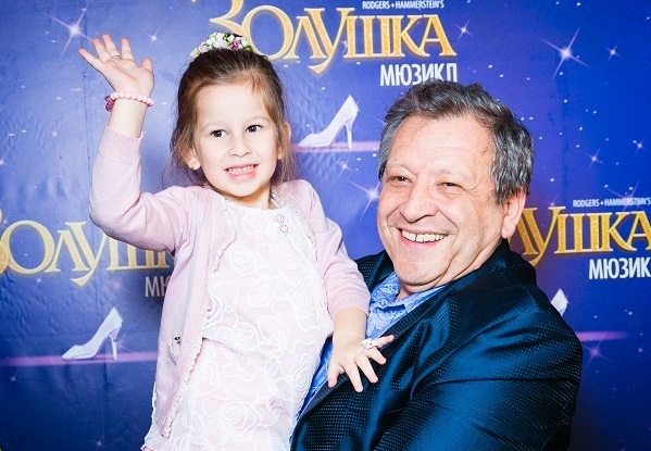 Борис Грачевский увиделся с младшей дочерью Борис Грачевский увиделся с младшей дочерью