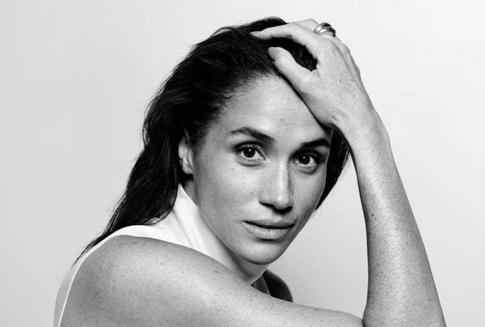 Меган Маркл появилась на обложке Harper’s Bazaar с грязным лицом