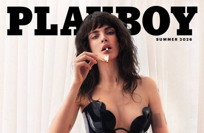 Завязав с алкоголем Кара Делевинь снялась для Playboy Завязав с алкоголем Кара Делевинь снялась для Playboy
