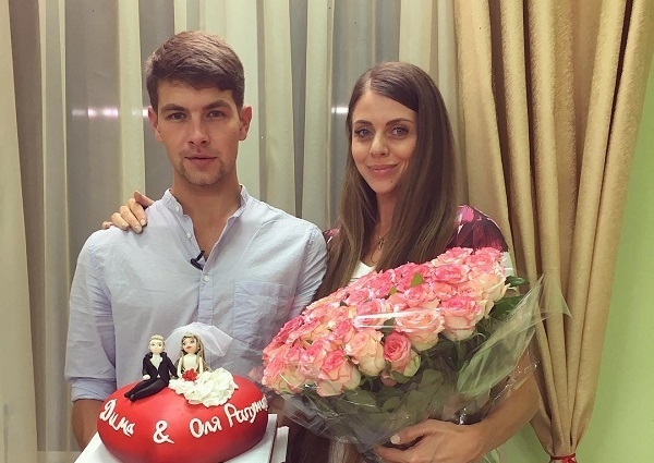 Бренд и звезда «Дома-2» Ольга Рапунцель сообщила о скором прибавлении в их семье 