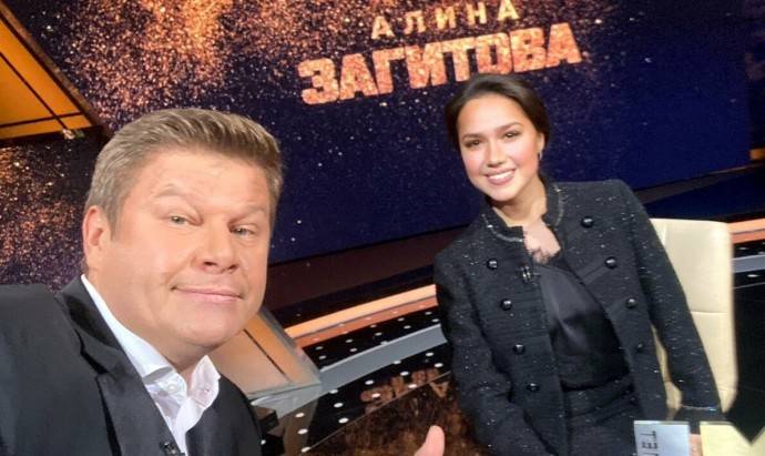 "Это трагедия нашей неспортивной страны": Дмитрий Губерниев нелестно высказался об успехе Алины Загитовой "Это трагедия нашей неспортивной страны": Дмитрий Губерниев нелестно высказался об успехе Алины Загитовой