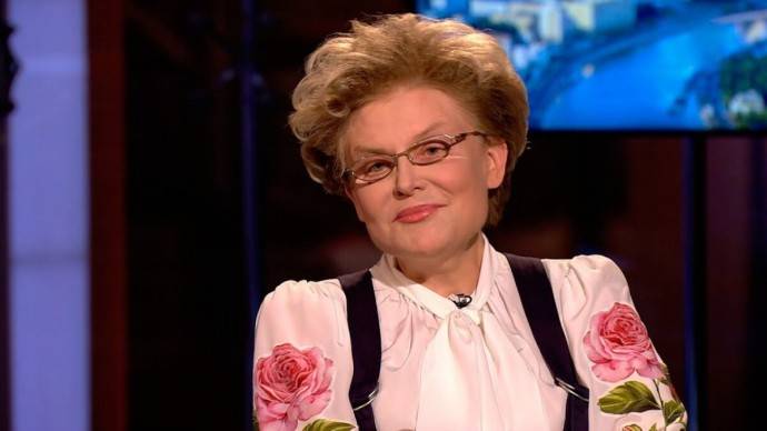 Елена Малышева призналась, что мама следит за её внешним видом
Елена Малышева призналась, что мама следит за её внешним видом