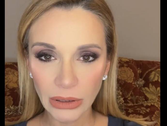 «Даже неприлично»: Ольга Орлова показала, что подарила её дочери Ксения Бородина «Даже неприлично»: Ольга Орлова показала, что подарила её дочери Ксения Бородина