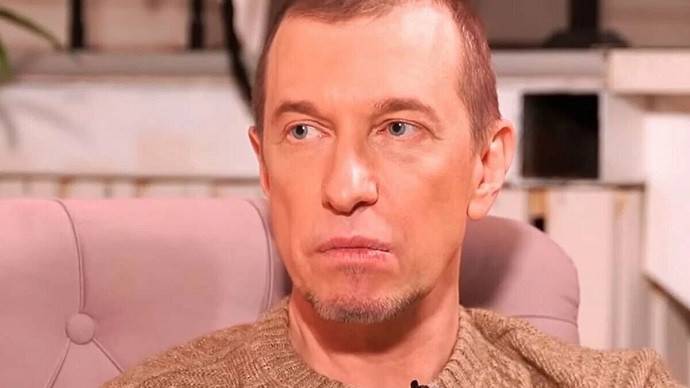 «Я противник гаджетов, компьютеров и соцсетей»: 55-летний музыкальный критик Сергей Соседов рассказал, почему у него нет детей