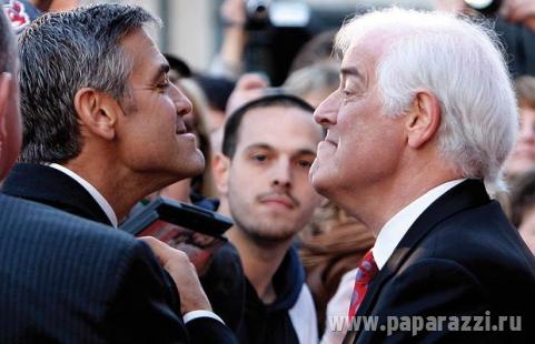 Клуни-папа и Клуни-сын: а подбородки-то похожи!